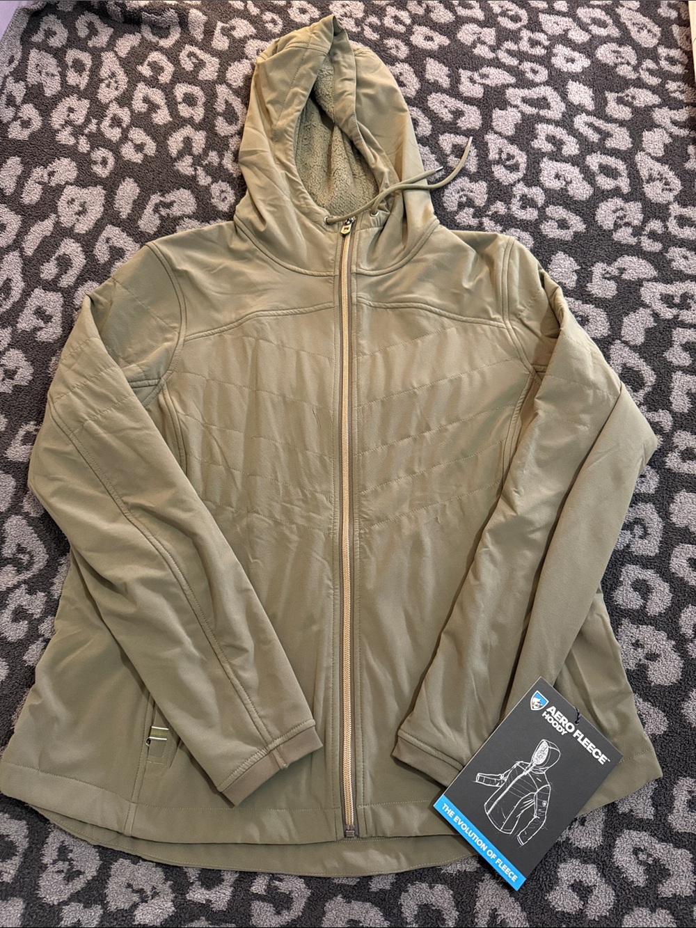 KUHL Women's Olive Aero Hooded Softshell Jacket - VINE